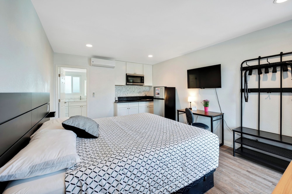 Unik Motel - photo 13