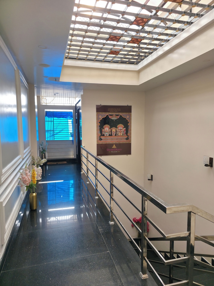 Shree Dham Palace - last minute hotel in Puri