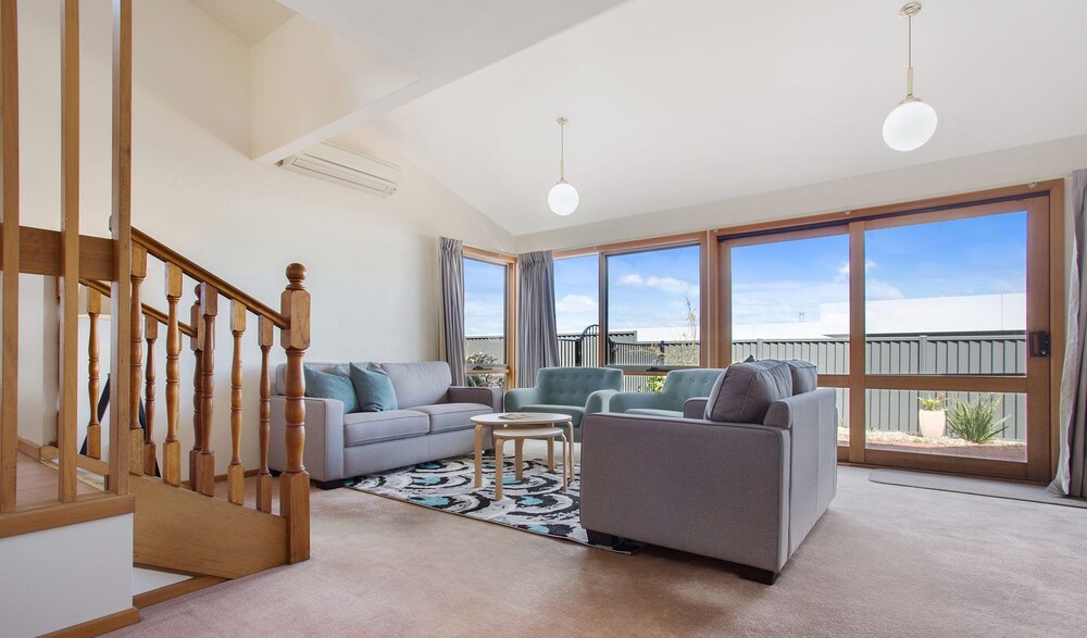 Oyster View in Merimbula, Australia