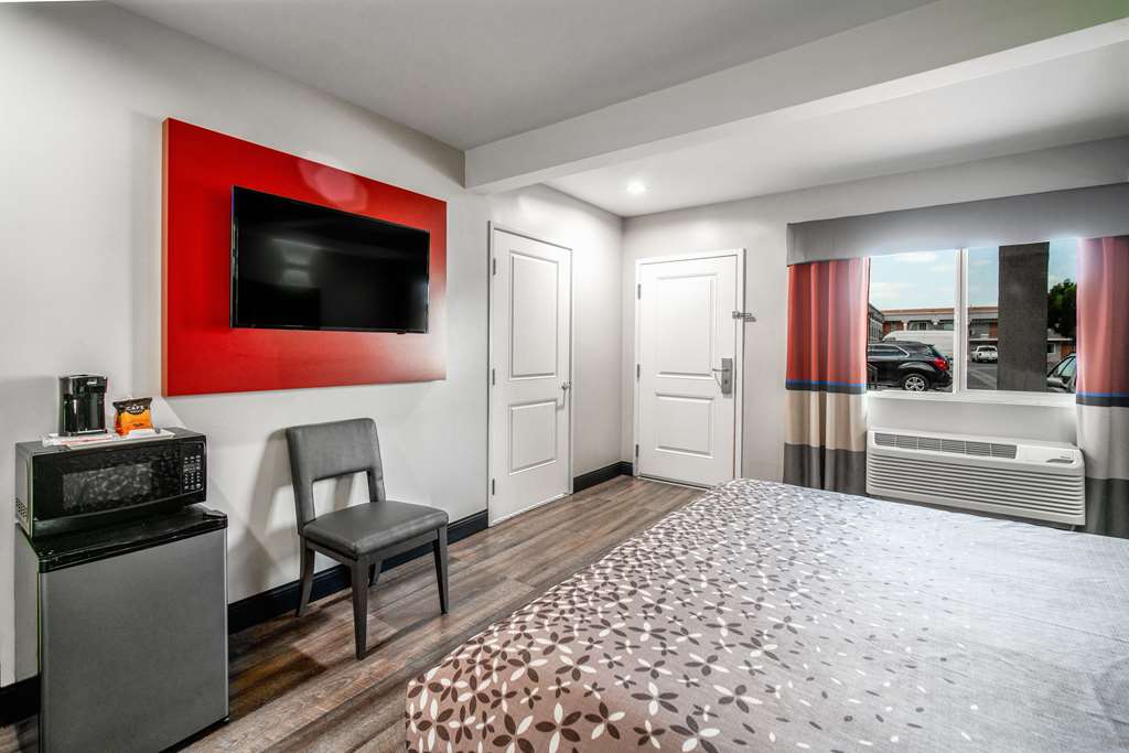 Rodeway Inn South Gate Los Angeles South - photo 23
