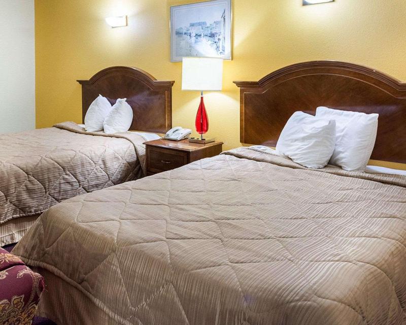 Stonewood Inn & Suites of Carrollton Smithfield - photo 10