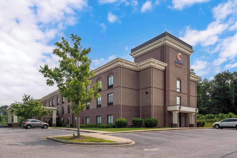 Comfort Suites At WestGate Mall - photo 38