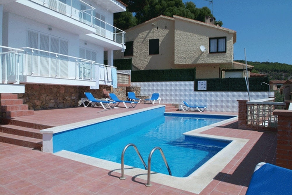 AP Costas Bon Sol — hotel in Torroella De Montgri