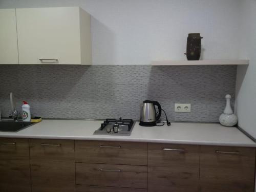 One room apartment near metro DELISI