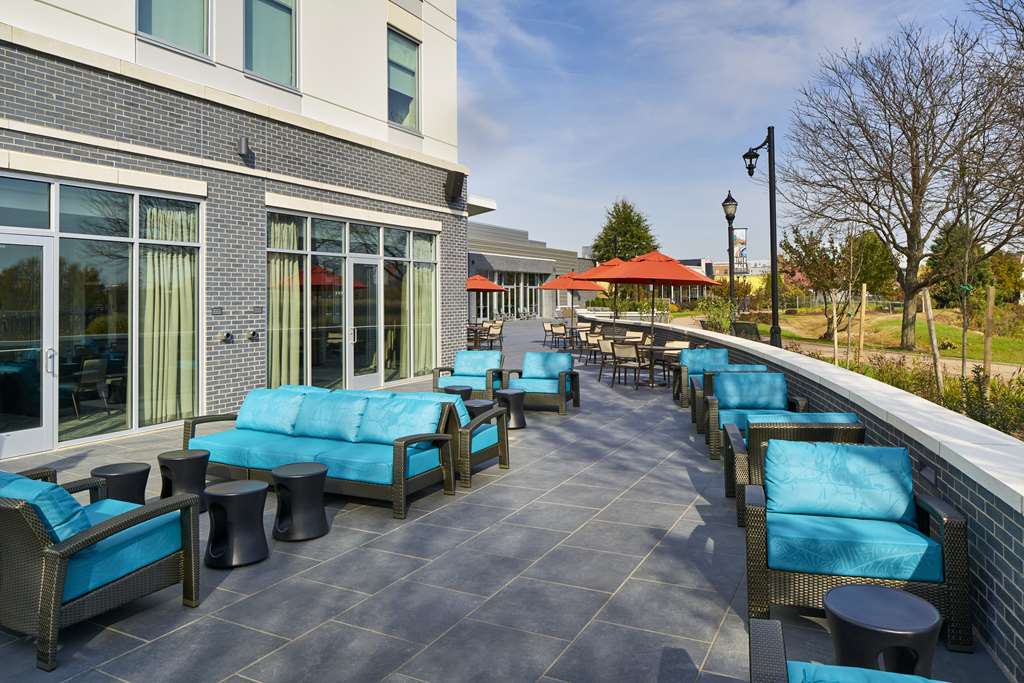 Hyatt Place Wilmington Riverfront - photo 16
