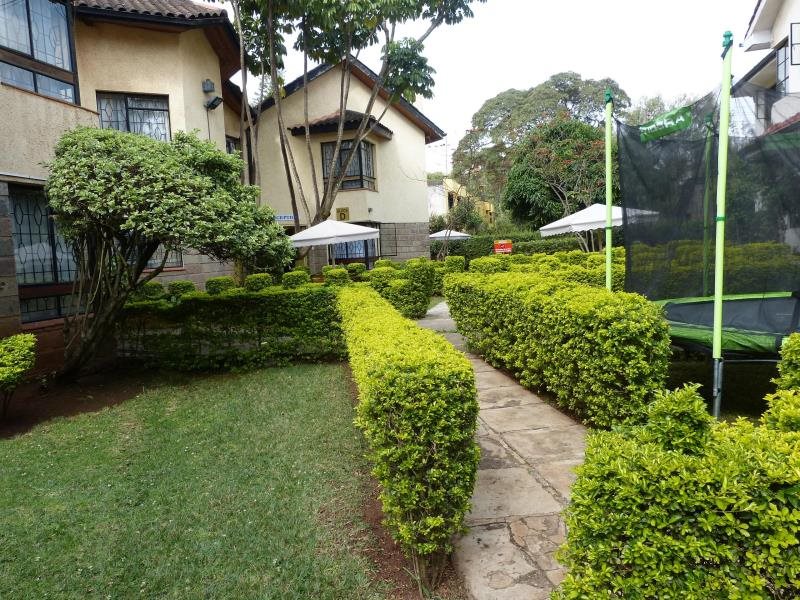 Biblica Guest House