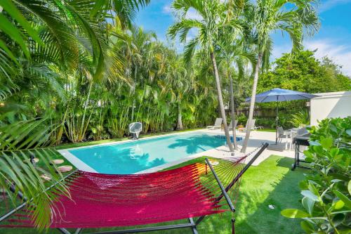 Zen Den Heated Pool Work Friendly Near Beach — 4-Star Luxury Hotel in Fort Lauderdale, United States