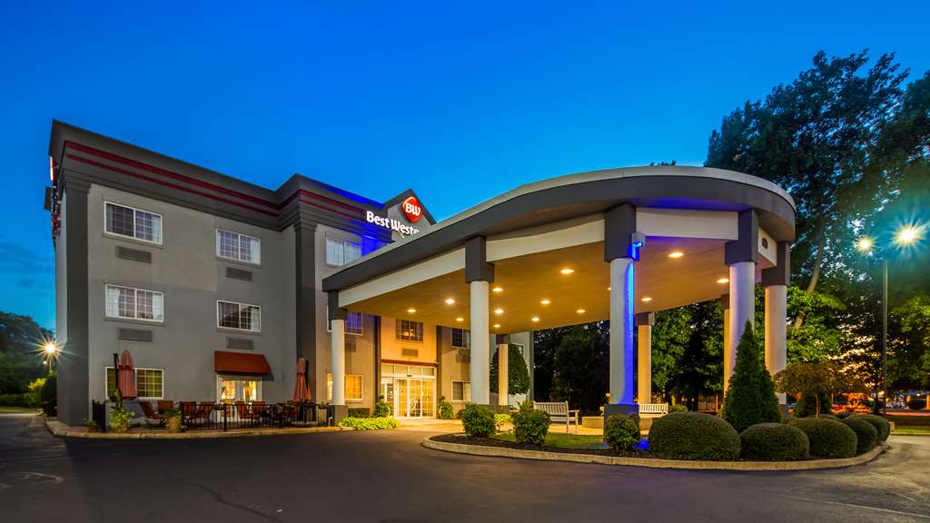 Best Western Plus Newport News Inn & Suites - photo 16