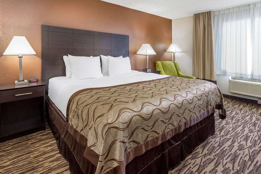 Baymont by Wyndham Beloit - photo 23
