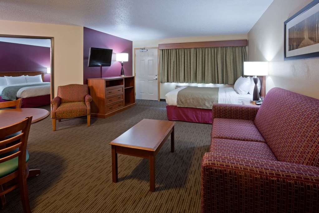 AmericInn by Wyndham Duluth South Black Woods Event Center - photo 24