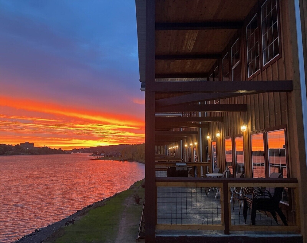 Keweenaw Waters Resort - photo 164