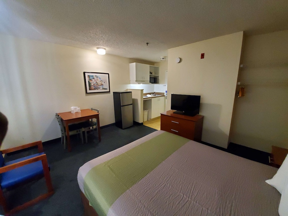 Studio 6 Extended Stay Richmond VA I 64 West - photo 11