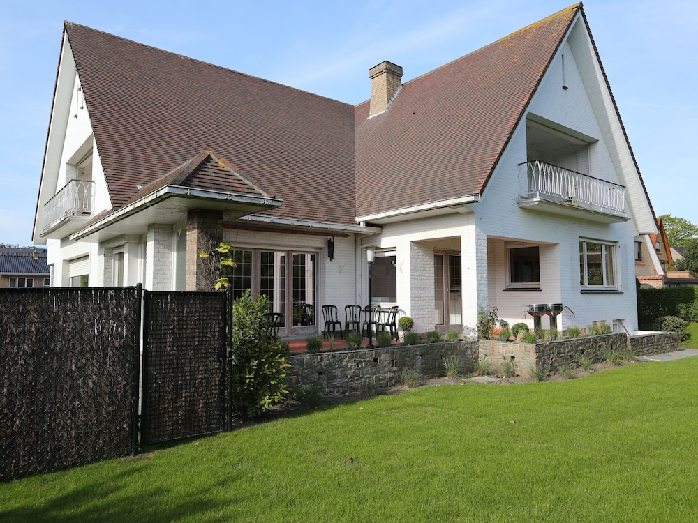 Villa Dolce Vita — 4-Star Luxury Hotel in De Panne, Belgium