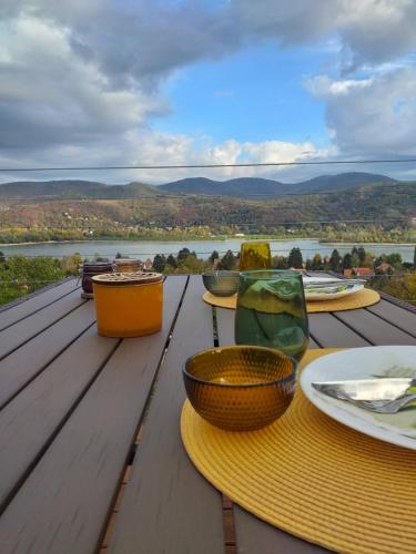 New Hope Land Apartman — 4-Star Luxury Hotel in Nagymaros, Hungary