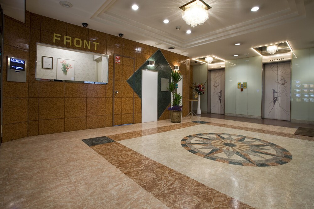 Hotel Candy Hall — Osaka — photo 2