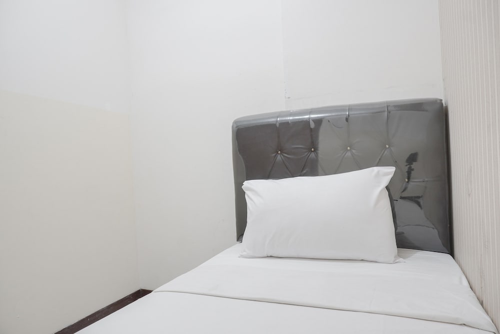 Nice And Cozy 2Br At Cinere Resort Apartment in Depok, Indonesia