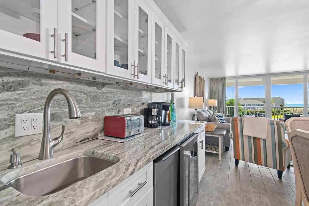 Shoreline Towers 3033 - photo 11