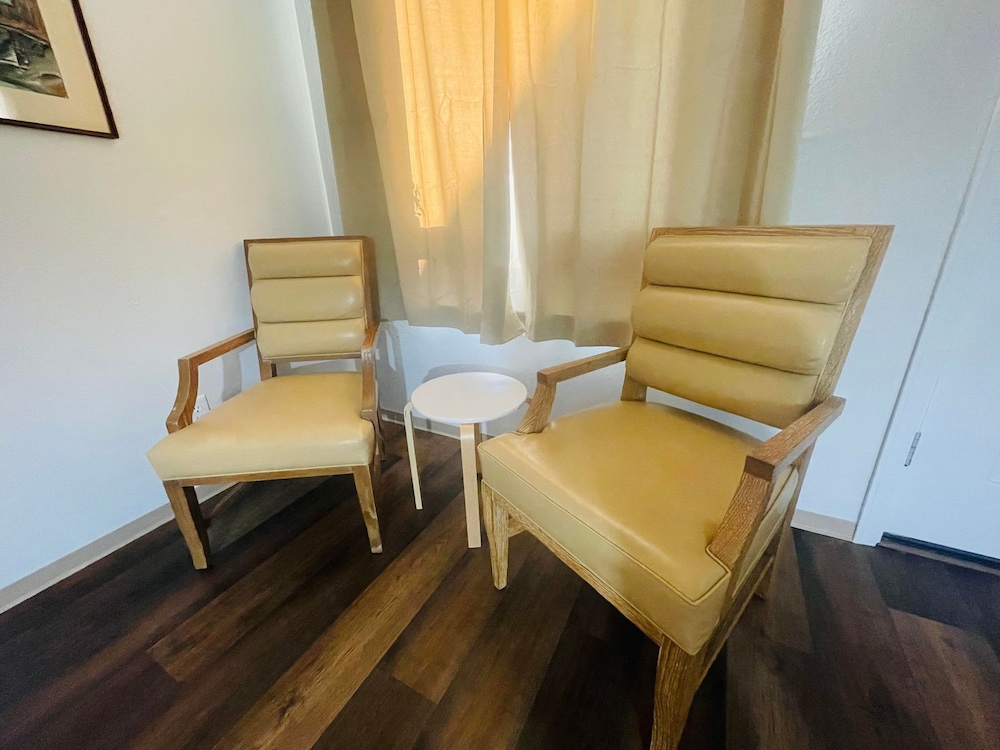 Riverfront Lodging - photo 41