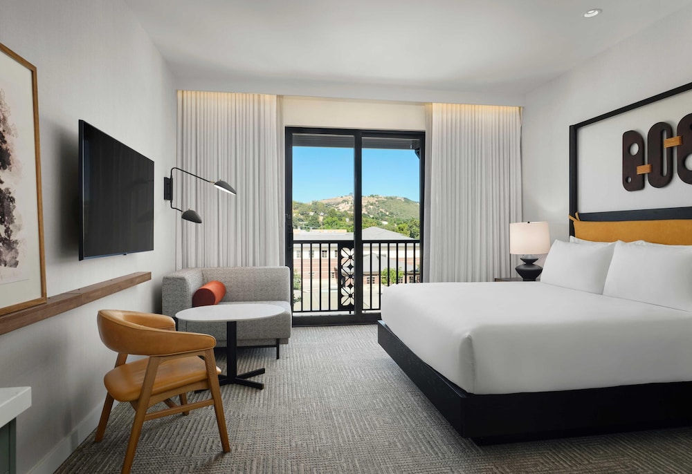 The Ava Hotel Paso Robles Curio Collection by Hilton - photo 12