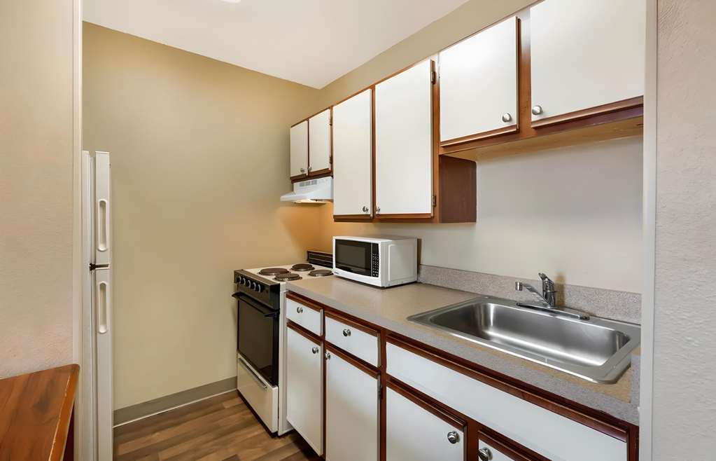 Suburban Studios Copley Akron West