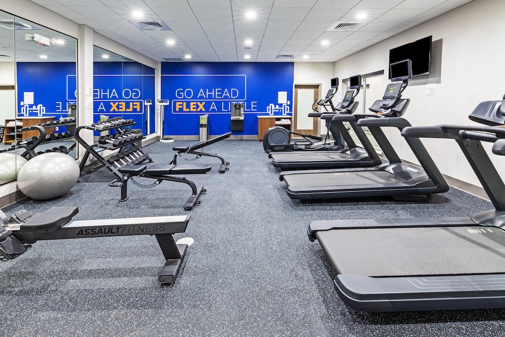 Holiday Inn Express & Suites Houston SW Rosenberg by IHG - photo 25