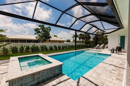 382 Marco in Marco Island, United States