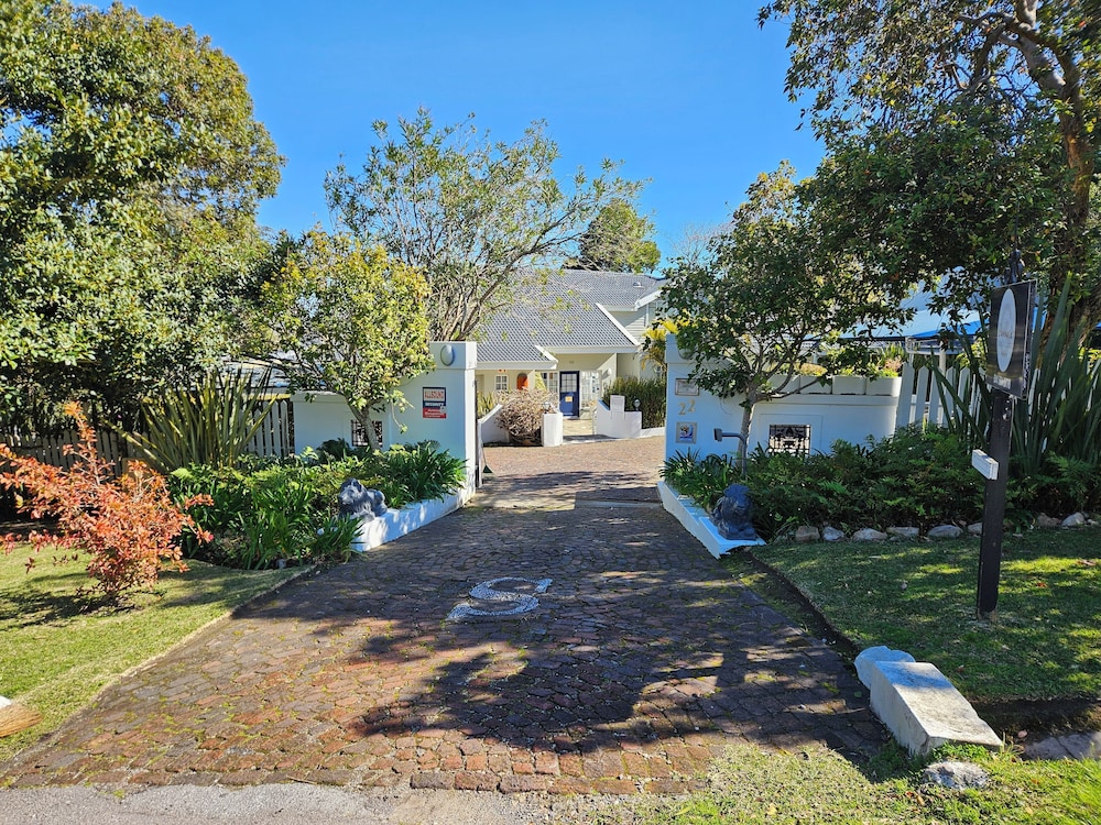 Stannards Guest Lodge — 4-Star Luxury Hotel in Knysna, South Africa