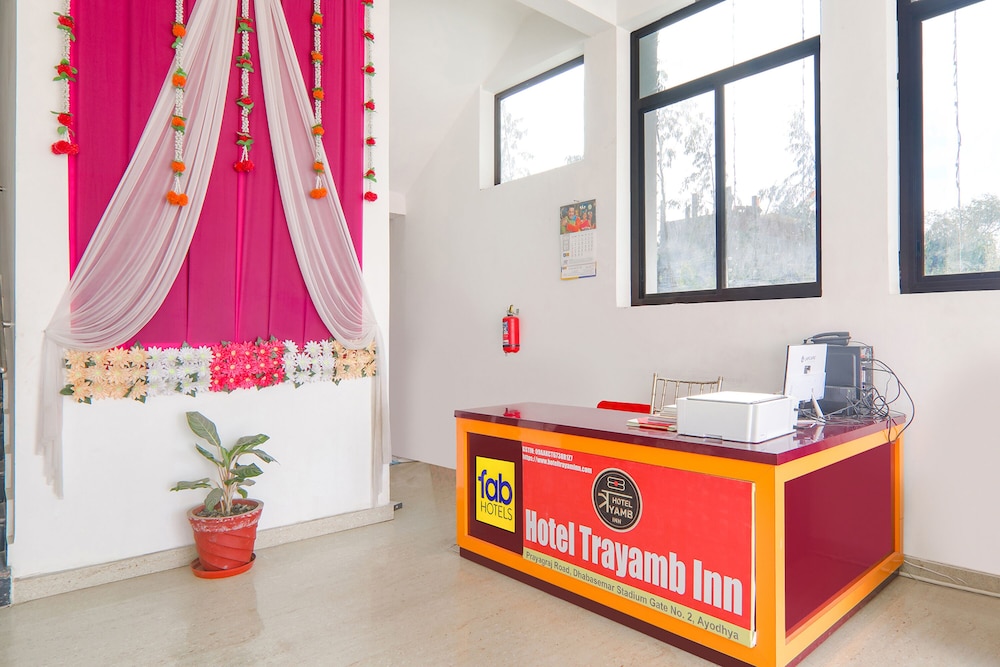 Fabhotel Trayamb in Fyzabad, India
