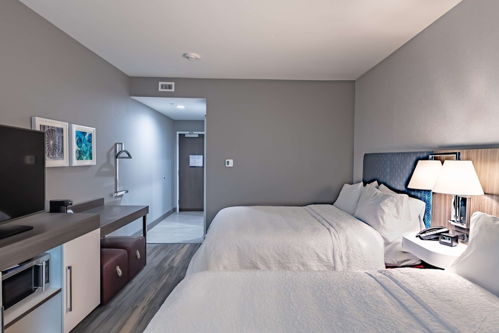 Hampton Inn & Suites Dallas Plano Central - photo 14