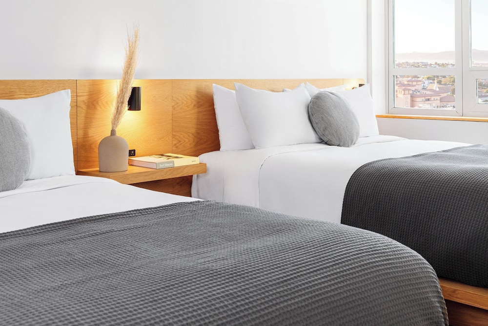 Hotel June West L.A. a Member of Design Hotels - photo 15