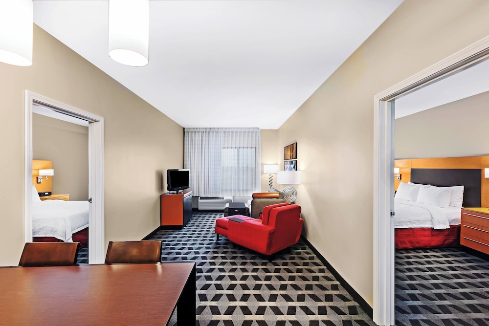 TownePlace Suites by Marriott North Owasso - photo 9