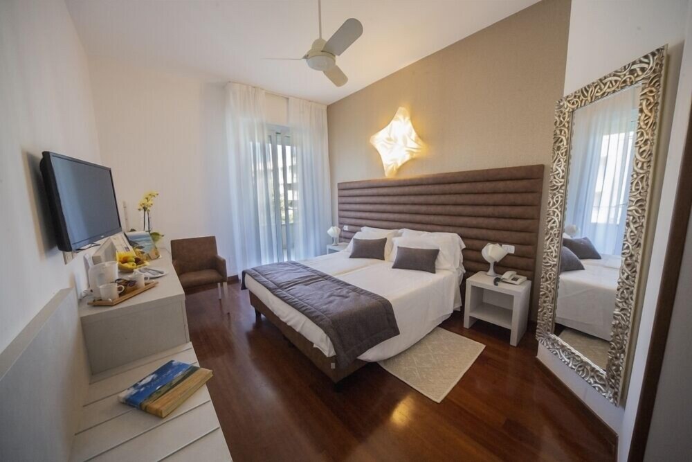 Hotel Alexander — Gabicce Mare — photo 4