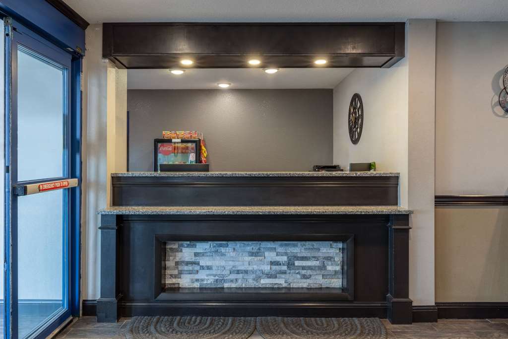 Travelodge by Wyndham Brooklyn Center - photo 4