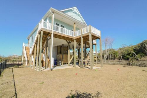 A Pawsitive Attitude by Oak Island Accommodations - photo 43