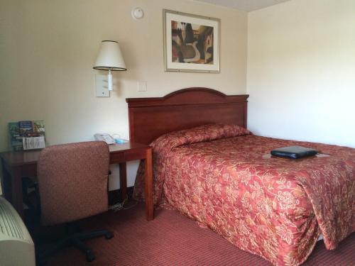 Carpet Inn - photo 36