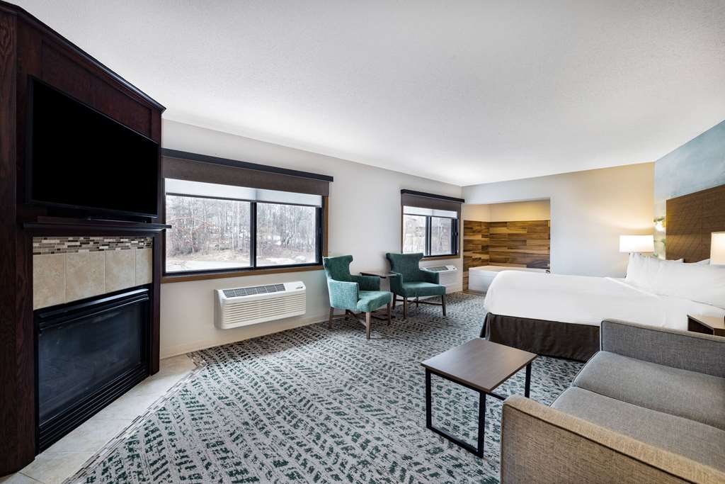 AmericInn by Wyndham Duluth South Black Woods Event Center - photo 27