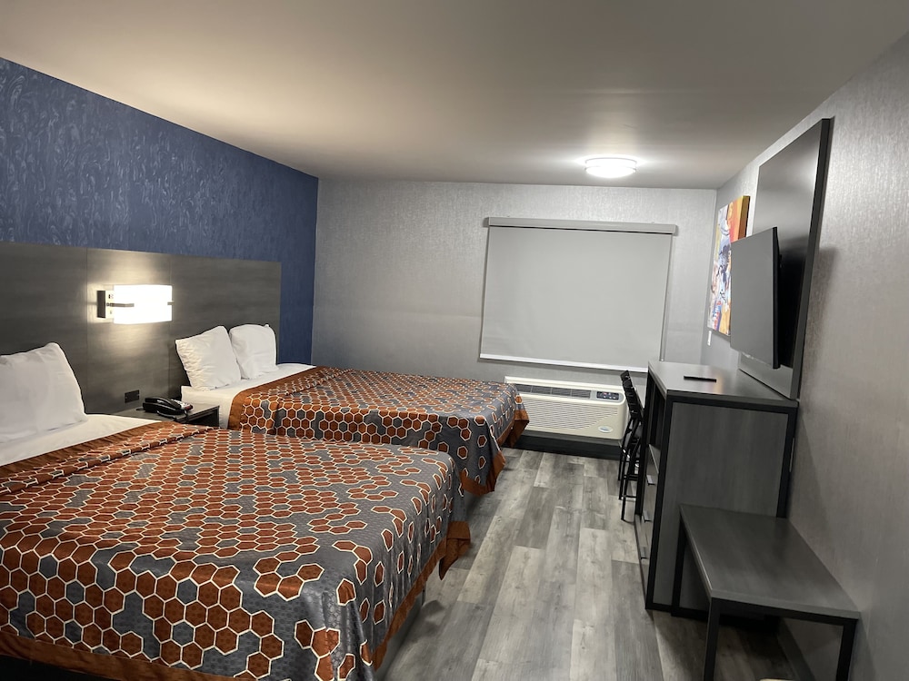 The Wayne Inn - photo 16