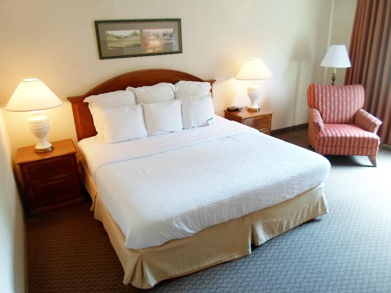Quail Hollow Resort - photo 17