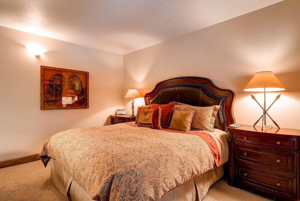 Park Station Condominium Hotel - photo 17