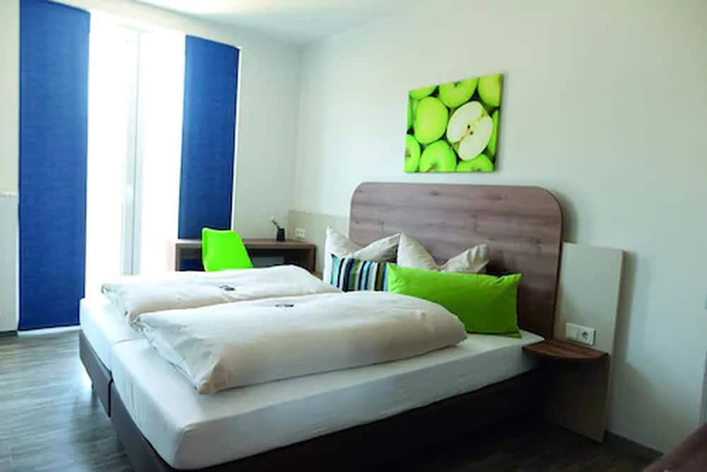 Hotel M24 Alle Zimmer mit Küchenzeile — hotel in Vechta