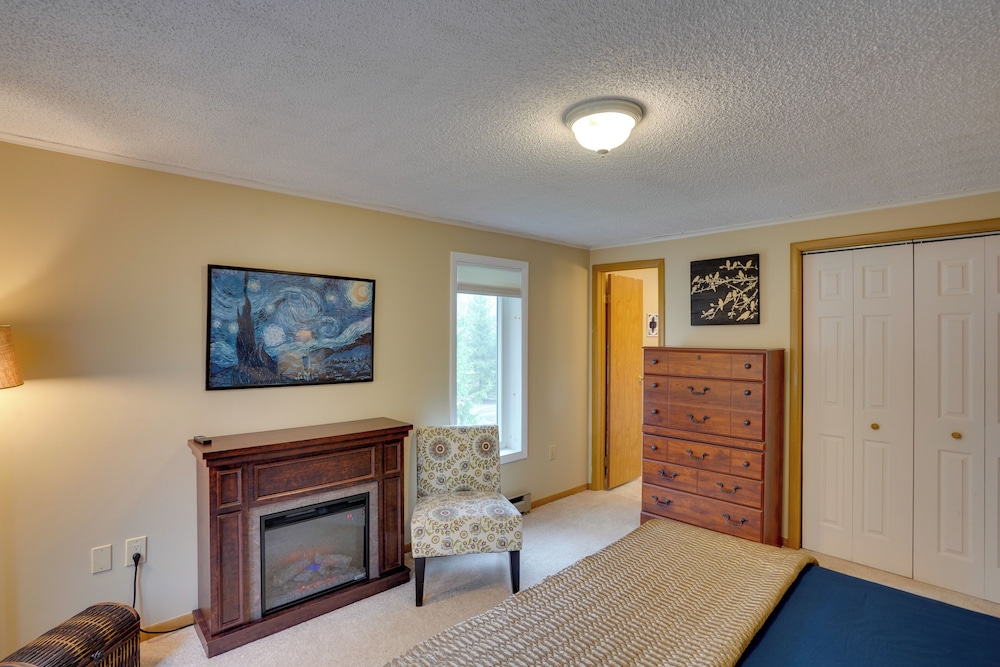 Catskills Home 5 Mins to Windham Mtn Resort - photo 16