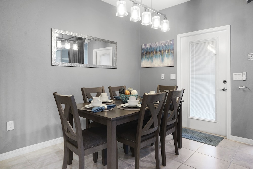 3725pcl windsor Island Resort 5 Bedroom Townhouse by RedAwning - photo 26