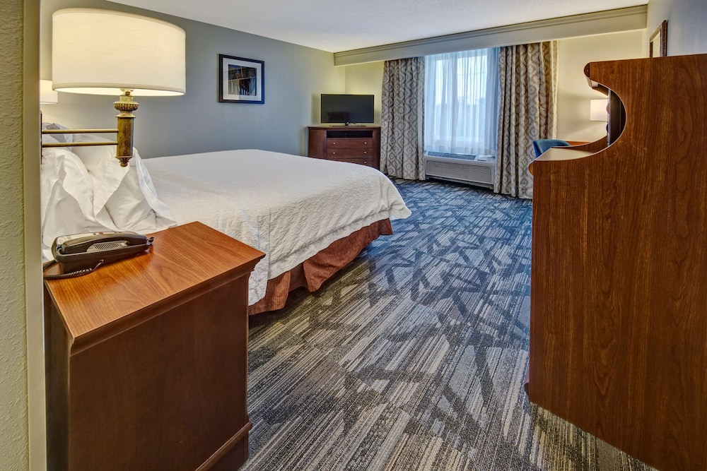Hampton Inn & Suites Stuart North - photo 8
