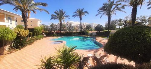 Apartamento Buganvilia — 4-Star Luxury Hotel in Lagos, Portugal