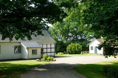 Altes Komödienhaus Schloss Gelting — hotel in Gelting