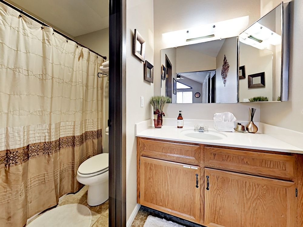 2025 Canyons Resort Drive Condo #S 5 3 Br condo by RedAwning - photo 12