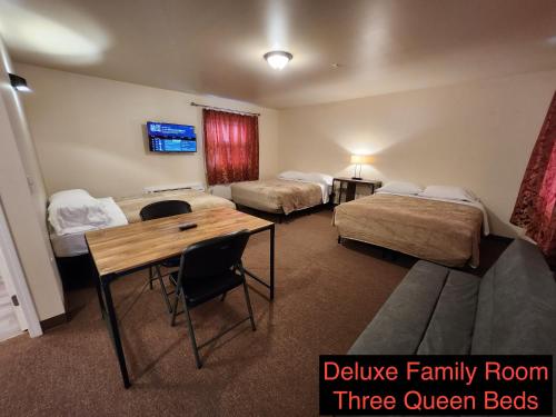 Stay Inn and Suites - photo 18