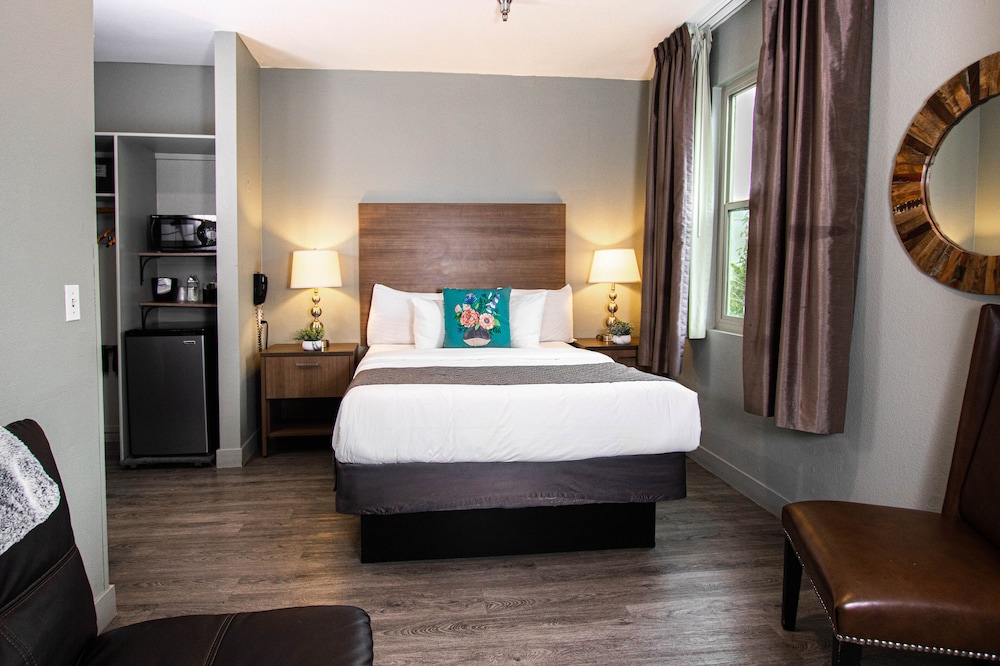 Urban Boutique Hotel - photo 21