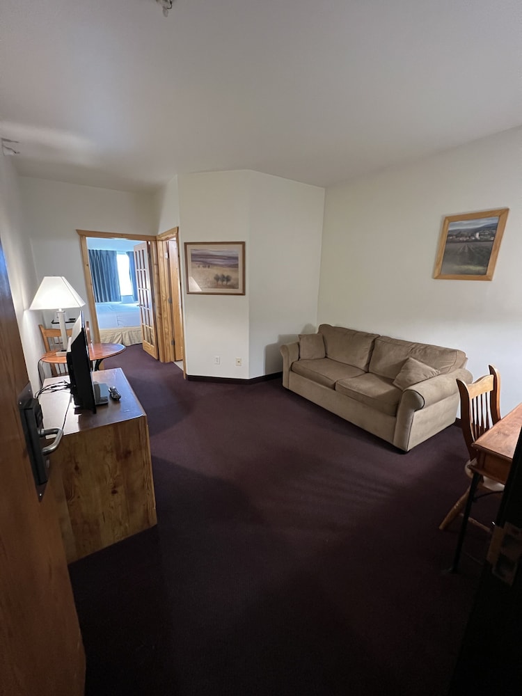 FairBridge Inn & Suites Williston - photo 6