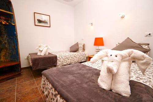 Casa Hibiscus — 4-Star Luxury Hotel in Punta De Mujeres, Spain
